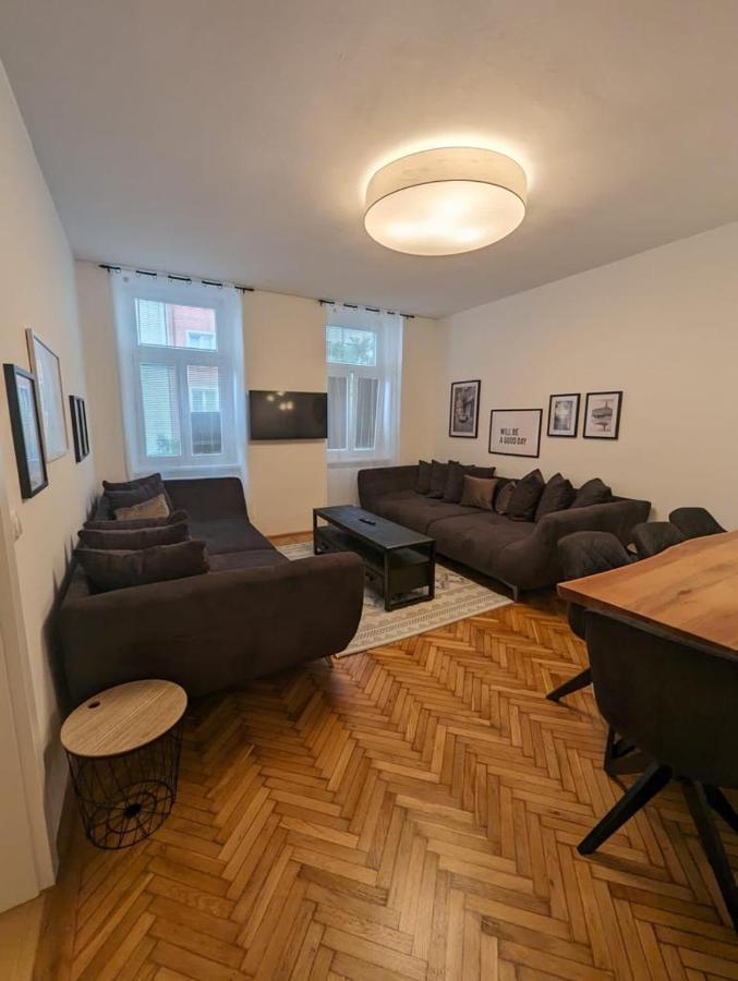 Big Cityapartment 19 Wien Eksteriør billede